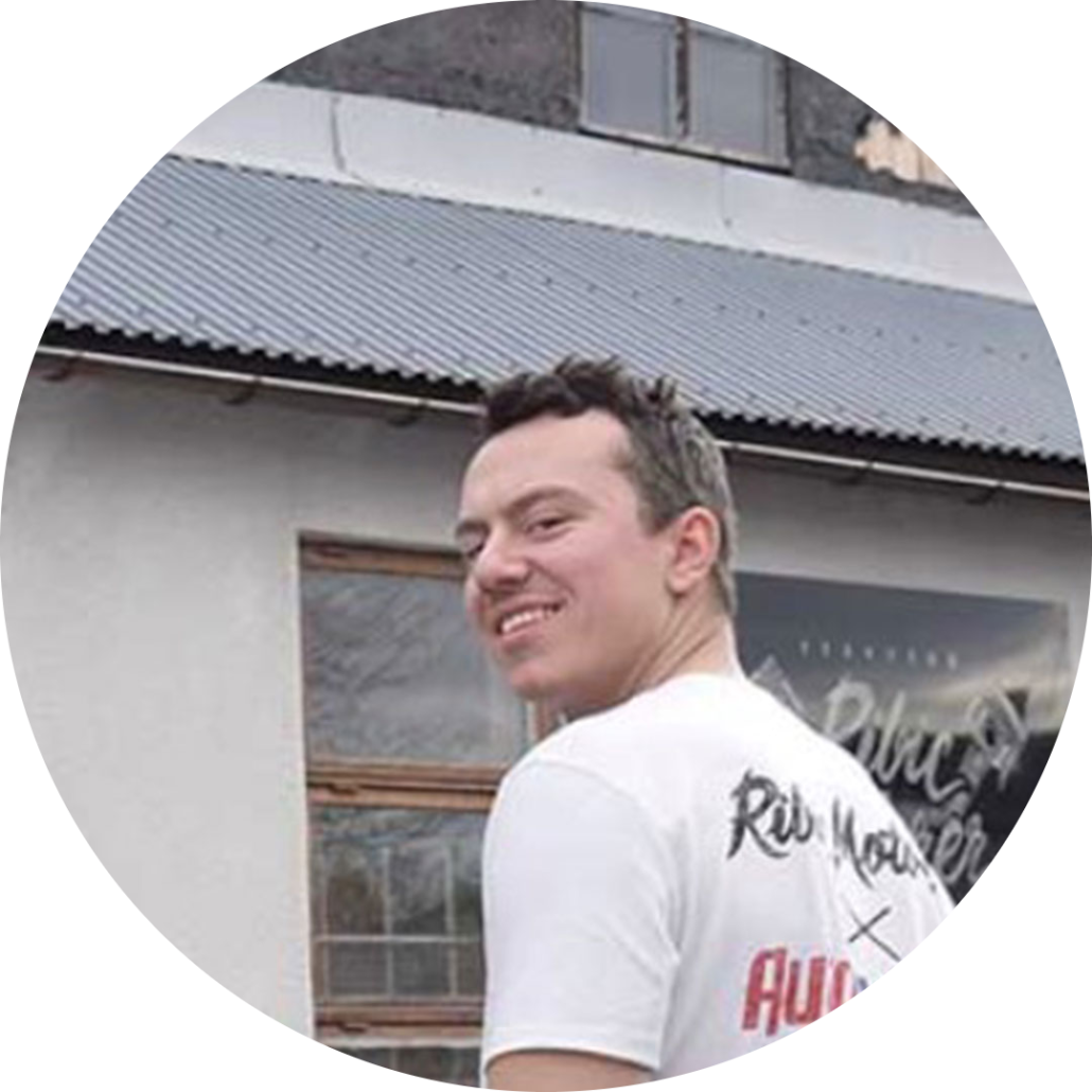 mirza ribic modified 1030x1030 - Hem